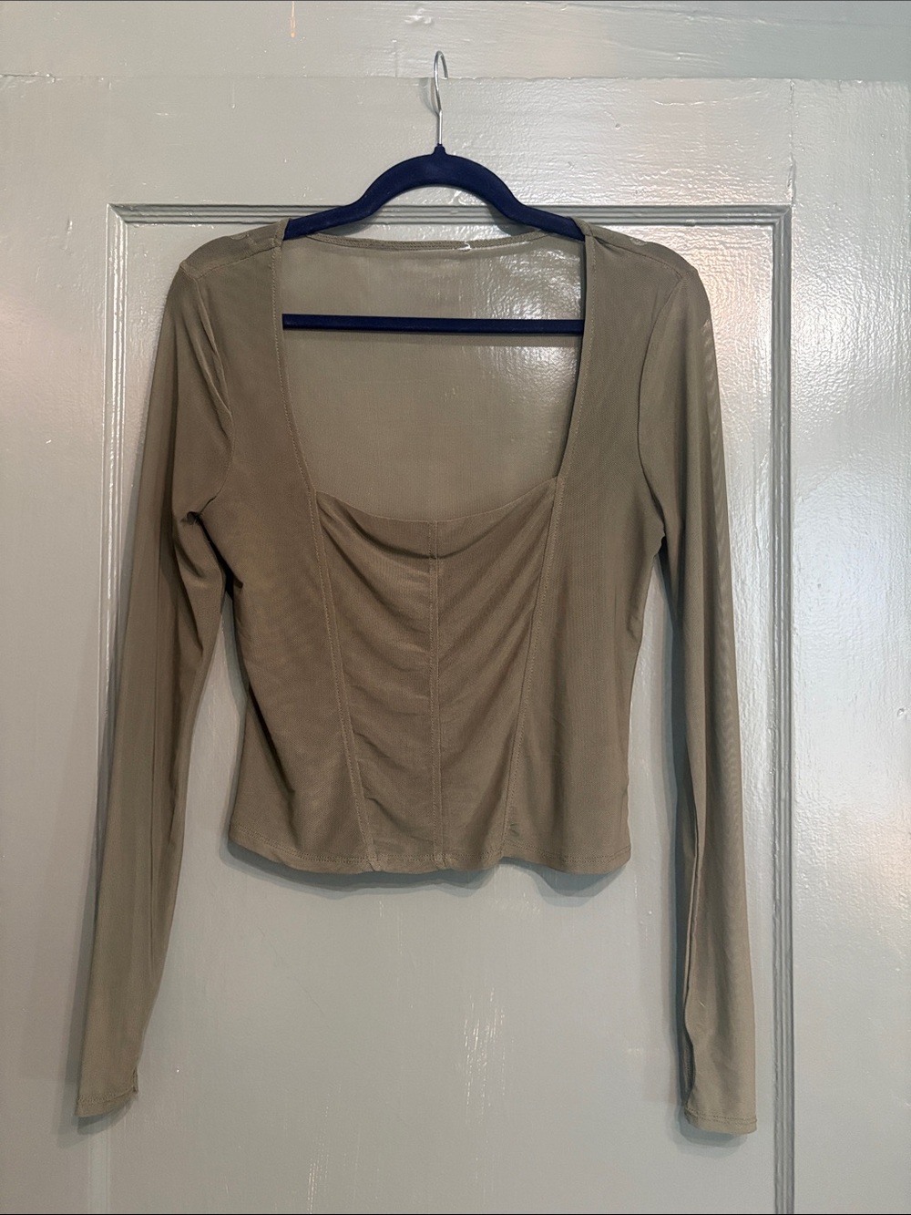 Steve Madden Olive Long-Sleeve Scoop Crop Top